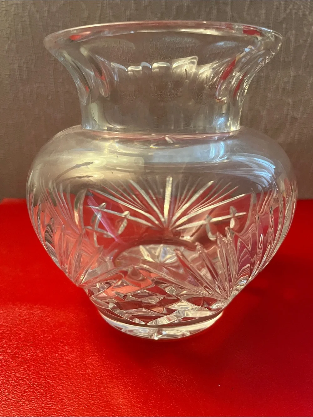 GORHAM lead crystal starburst pattern glass vase 5.5”H 5”D